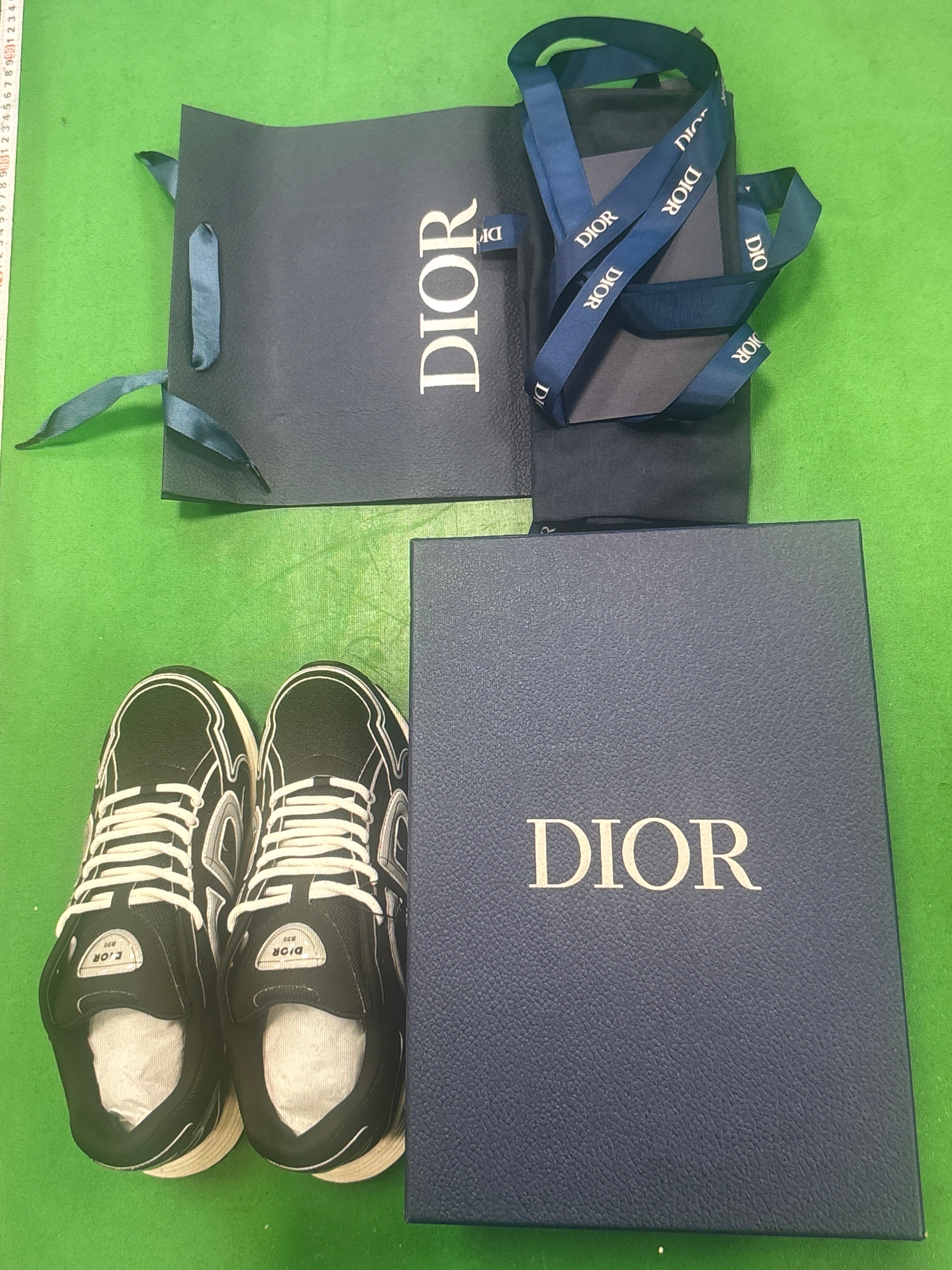 Dior B30 Countdown